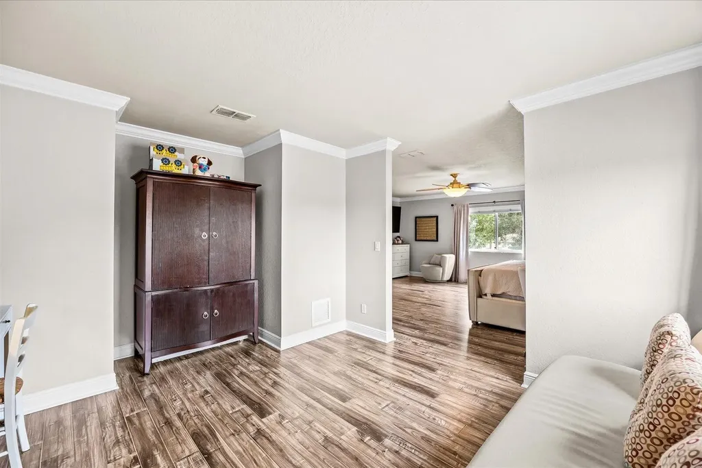 1982 SW Jamesport Drive SW Port St Lucie FL 34953