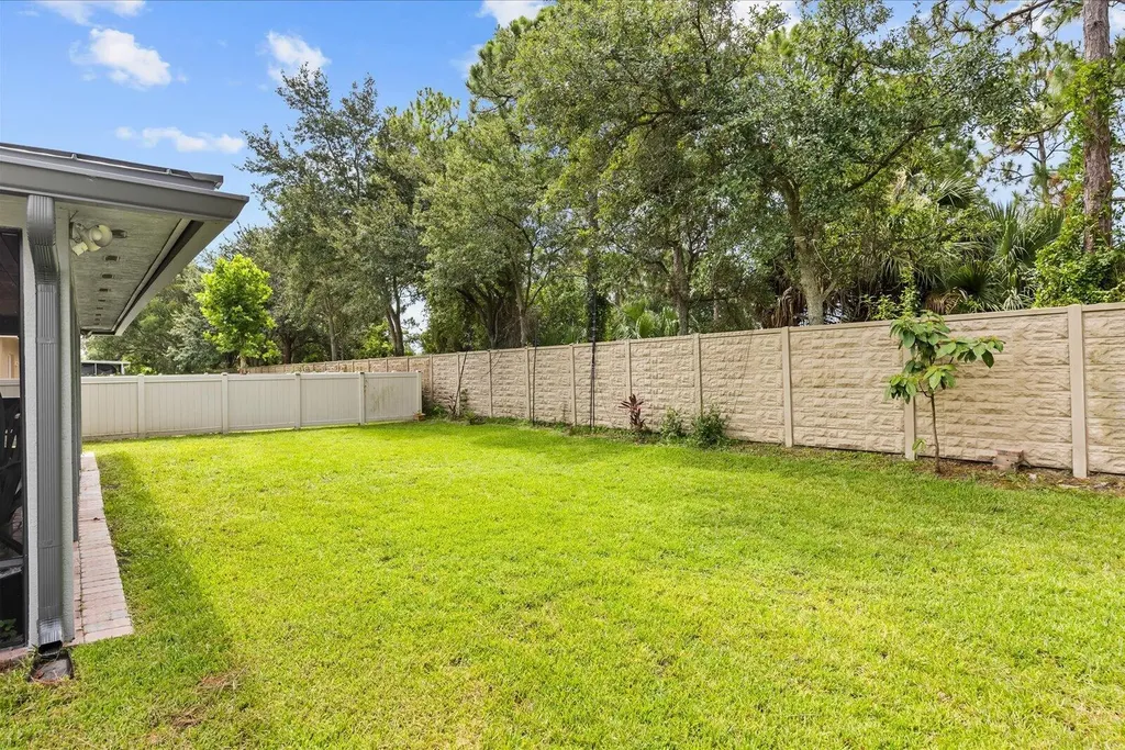 1982 SW Jamesport Drive SW Port St Lucie FL 34953