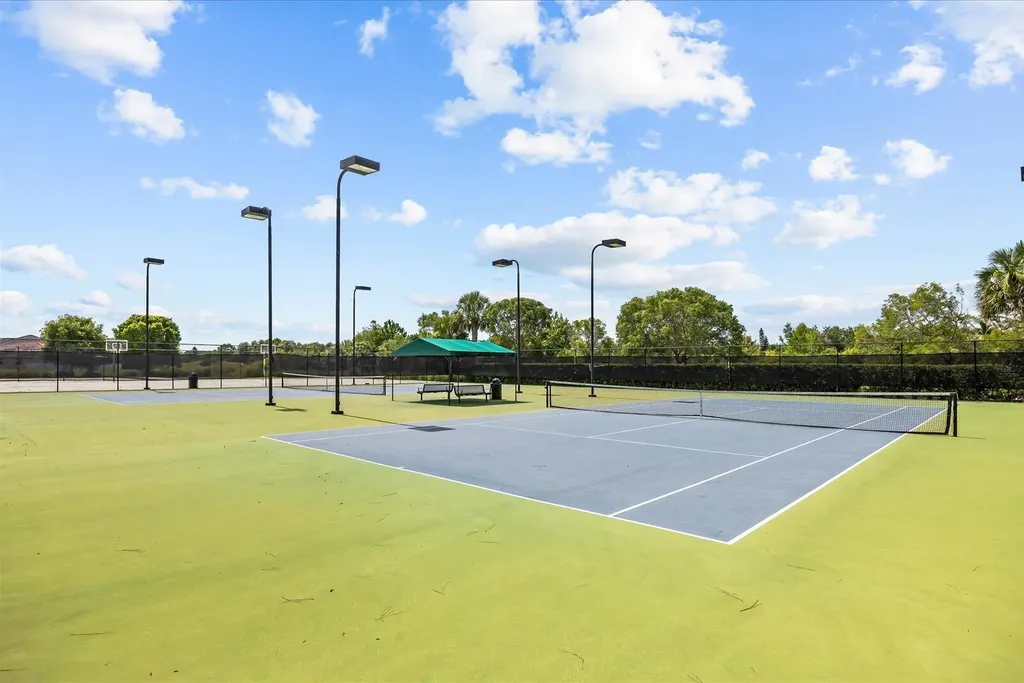 1982 SW Jamesport Drive SW Port St Lucie FL 34953