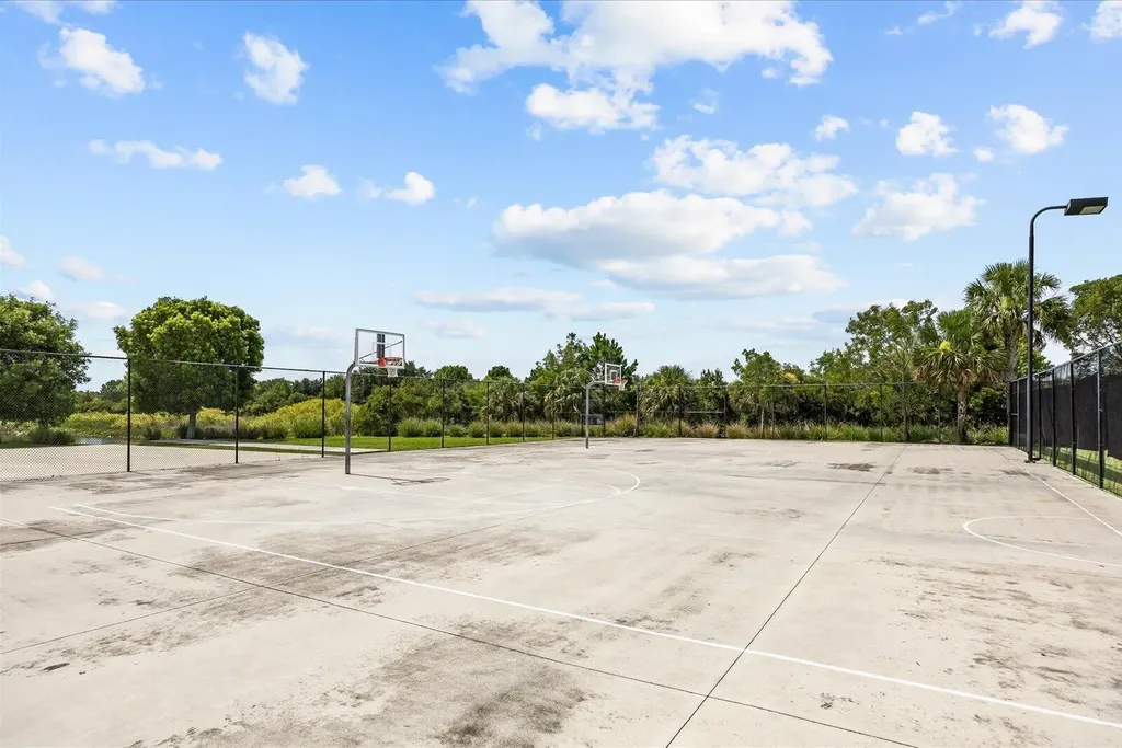 1982 SW Jamesport Drive SW Port St Lucie FL 34953