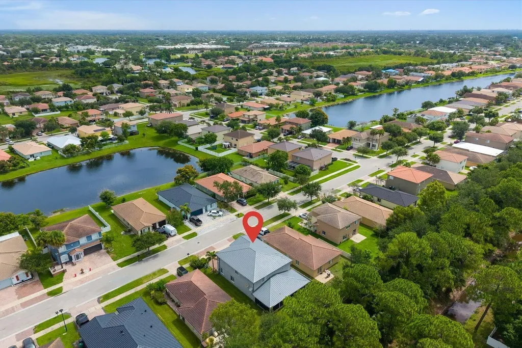 1982 SW Jamesport Drive SW Port St Lucie FL 34953