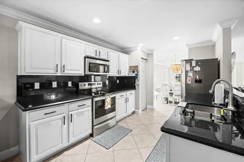 1982 SW Jamesport Drive SW Port St Lucie FL 34953