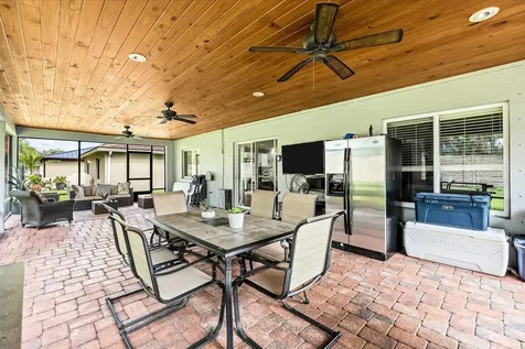 1982 SW Jamesport Drive SW Port St Lucie FL 34953