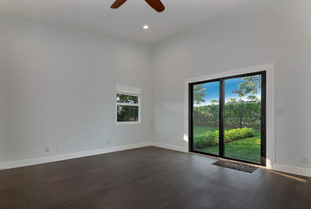 959 SW 18th Street Boca Raton FL 33486