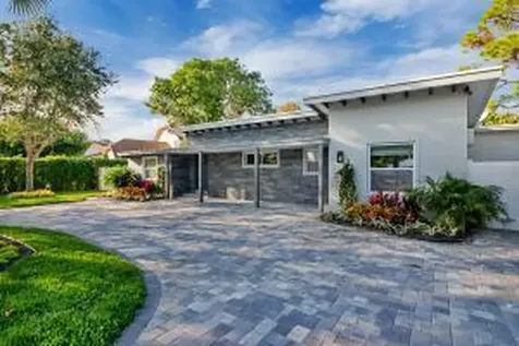 959 SW 18th Street Boca Raton FL 33486