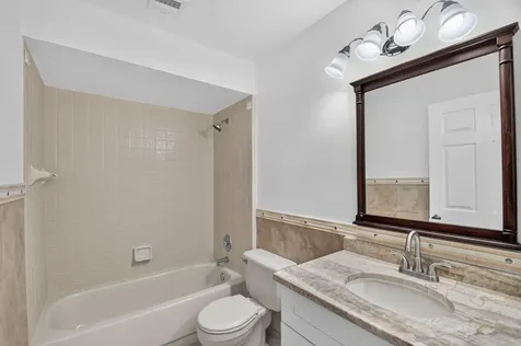 51 Via De Casas Norte Boynton Beach FL 33426