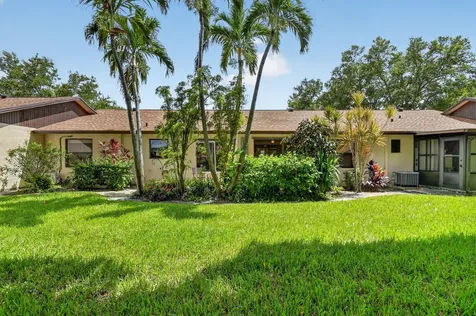 51 Via De Casas Norte Boynton Beach FL 33426