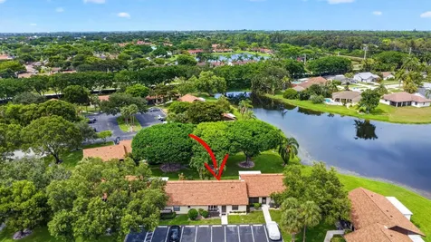 51 Via De Casas Norte Boynton Beach FL 33426
