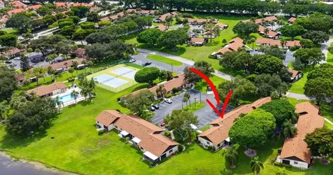 51 Via De Casas Norte Boynton Beach FL 33426