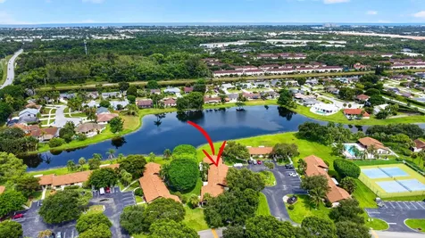 51 Via De Casas Norte Boynton Beach FL 33426