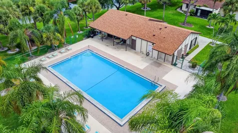 51 Via De Casas Norte Boynton Beach FL 33426
