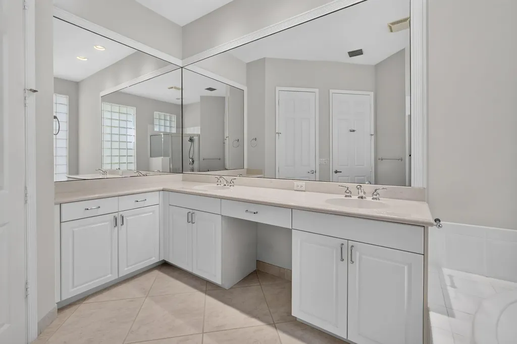 219 Andalusia Drive Palm Beach Gardens FL 33418