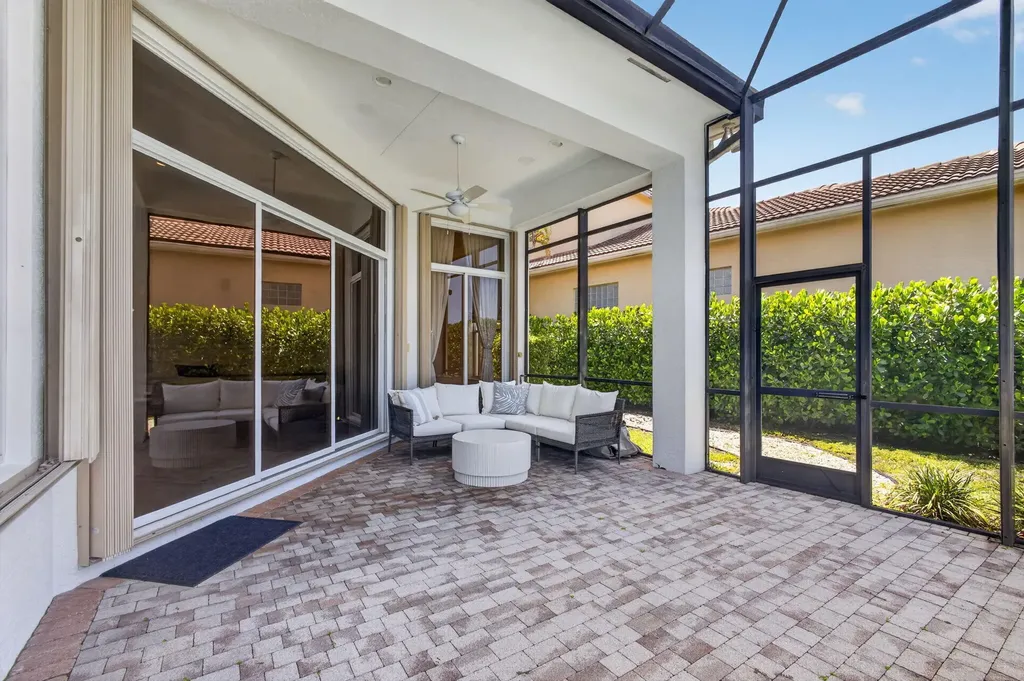 219 Andalusia Drive Palm Beach Gardens FL 33418