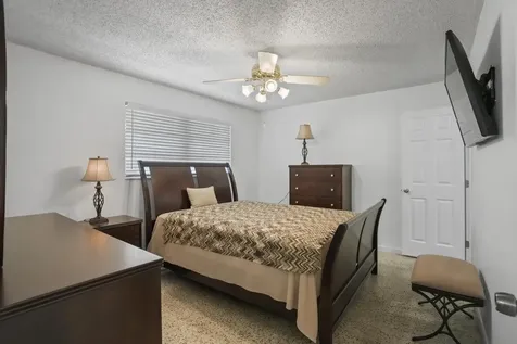 2270 SW 30th Terrace Fort Lauderdale FL 33312