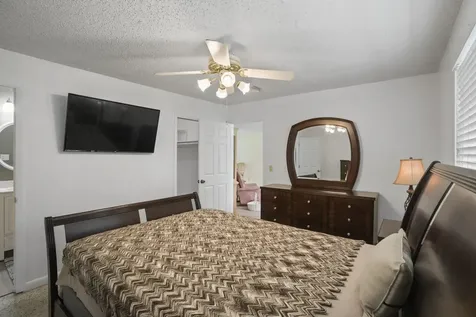 2270 SW 30th Terrace Fort Lauderdale FL 33312