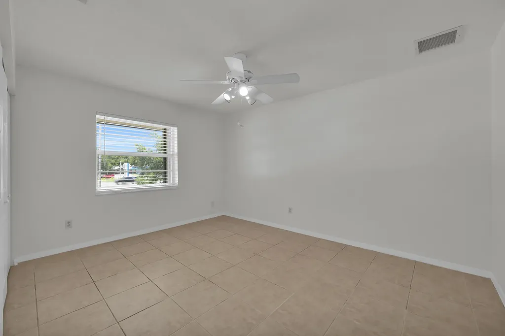 2302 Sunrise Boulevard Fort Pierce FL 34982