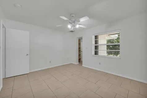 2302 Sunrise Boulevard Fort Pierce FL 34982