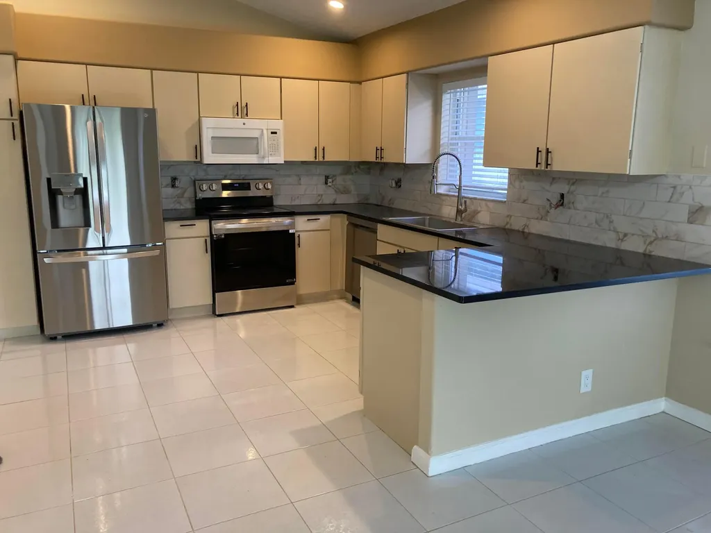7620 N Stirling Bridge Boulevard N Delray Beach FL 33446