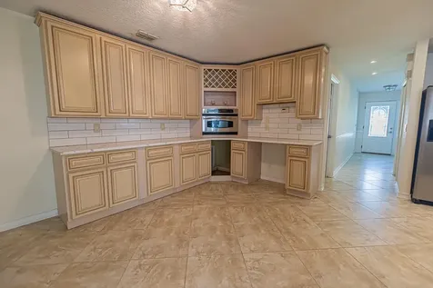 471 SE Lamon Lane Port St Lucie FL 34983
