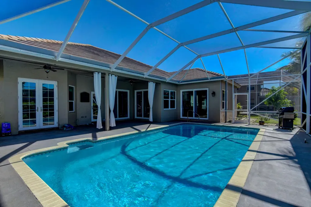 21707 Abington Court Boca Raton FL 33428