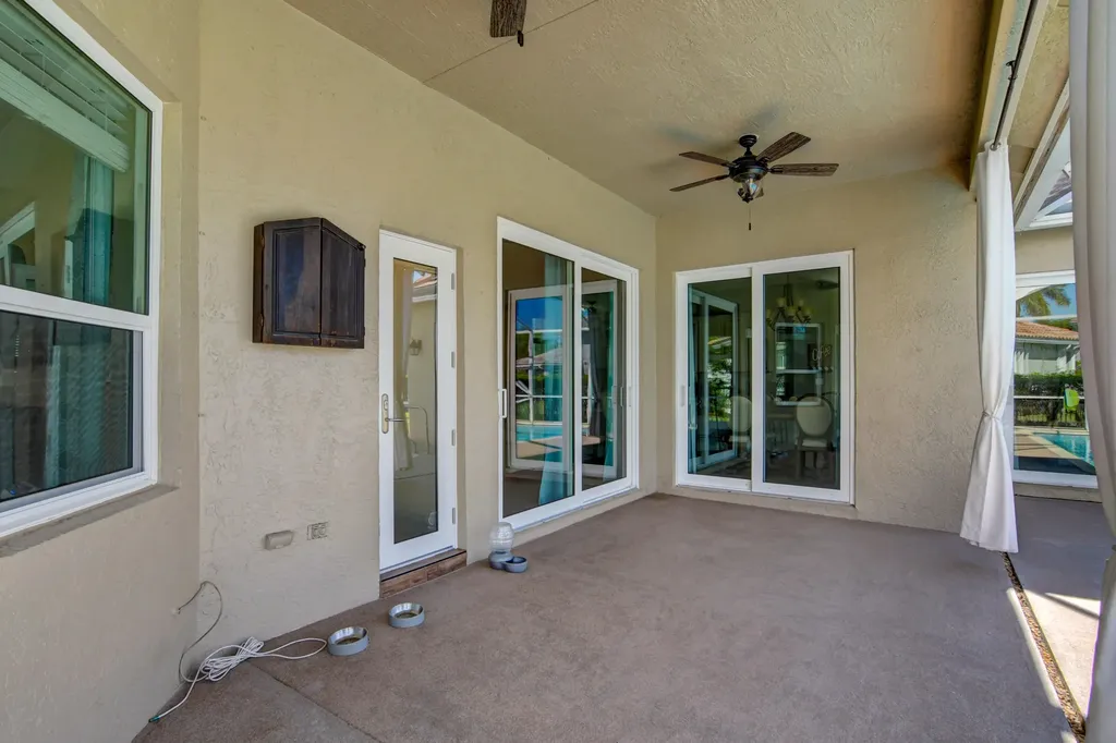 21707 Abington Court Boca Raton FL 33428
