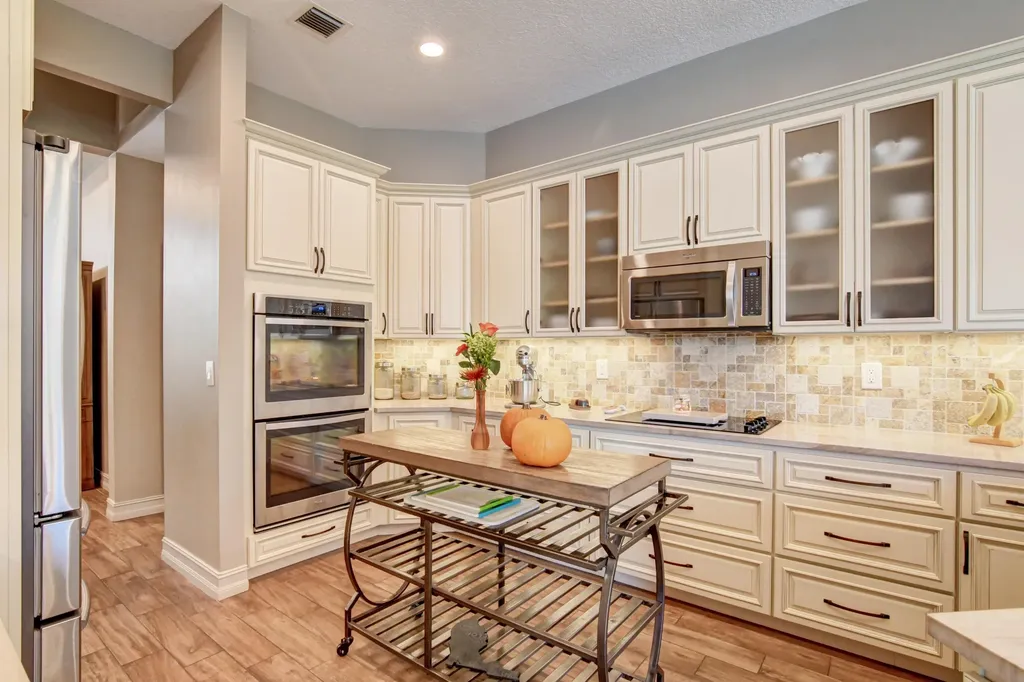 21707 Abington Court Boca Raton FL 33428