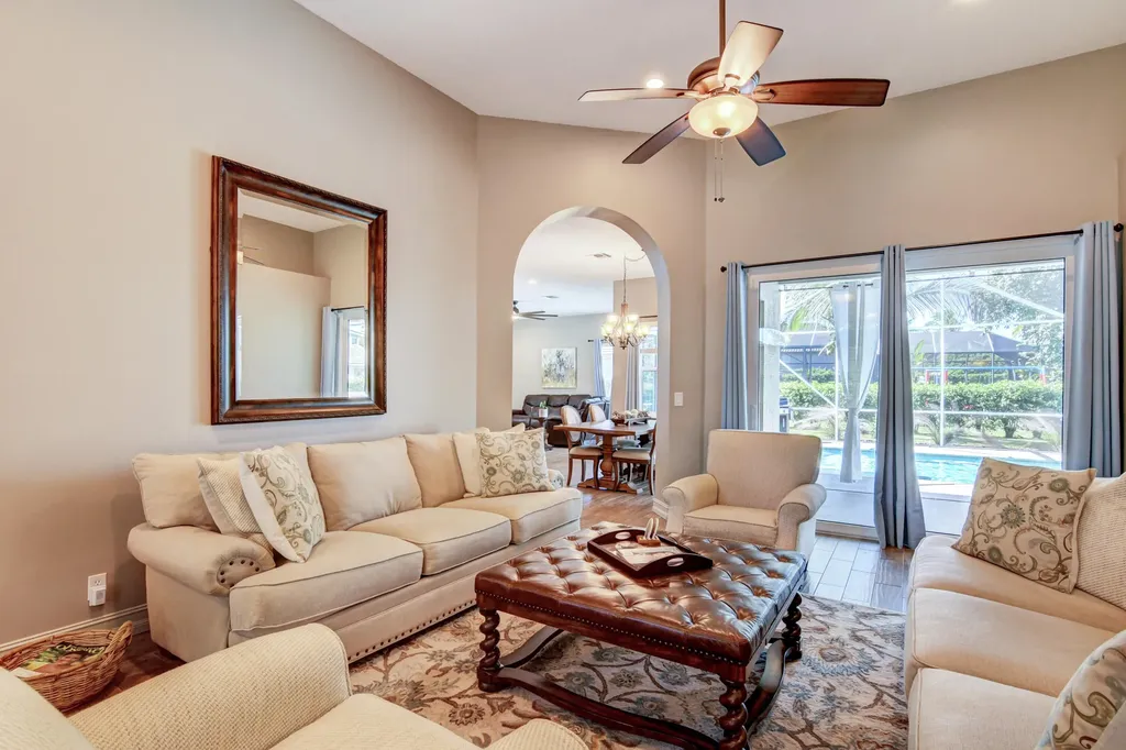 21707 Abington Court Boca Raton FL 33428