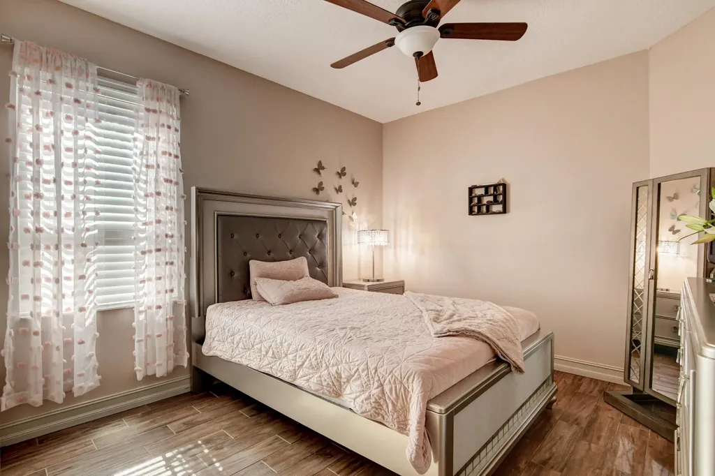 21707 Abington Court Boca Raton FL 33428