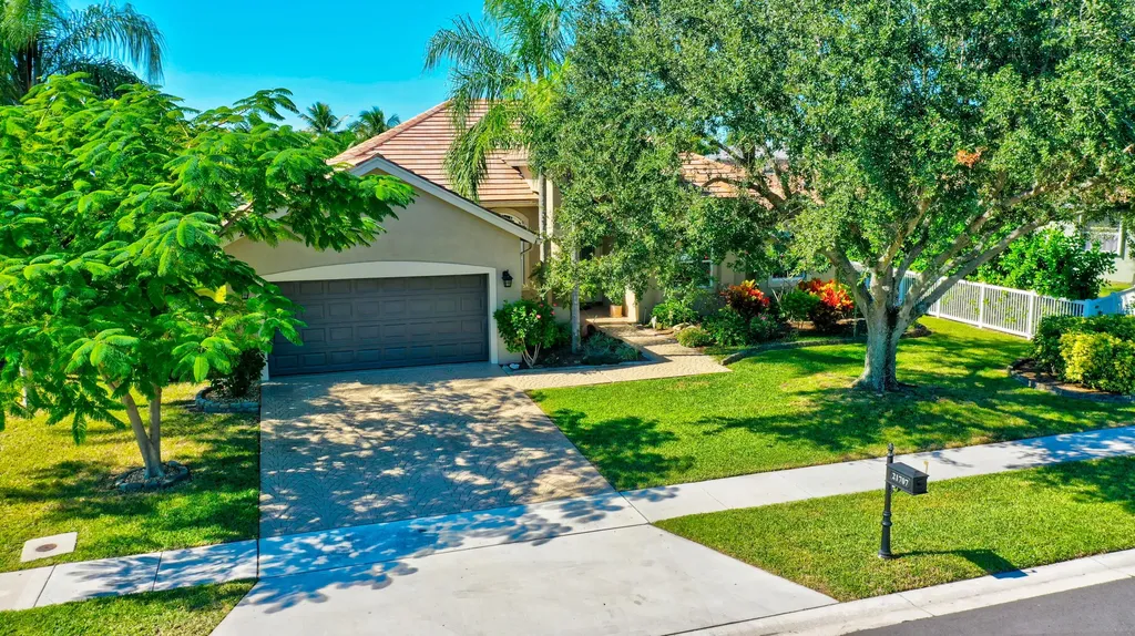 21707 Abington Court Boca Raton FL 33428