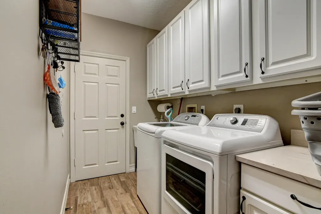 21707 Abington Court Boca Raton FL 33428