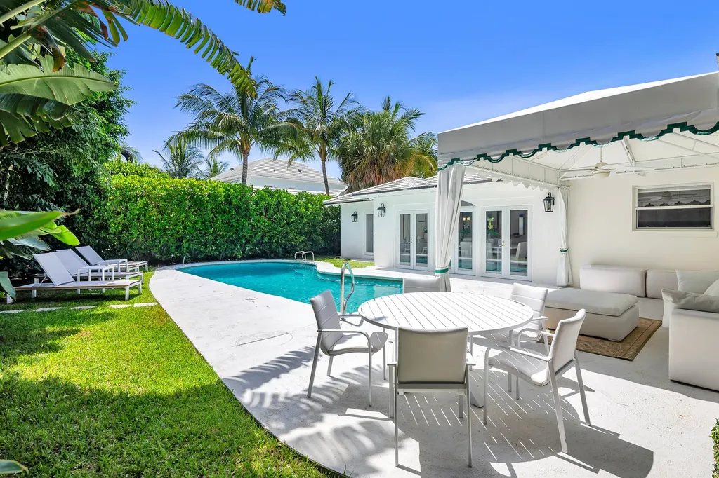 235 Ocean Terrace Palm Beach FL 33480