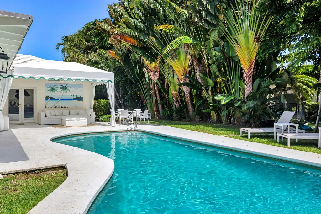 235 Ocean Terrace Palm Beach FL 33480