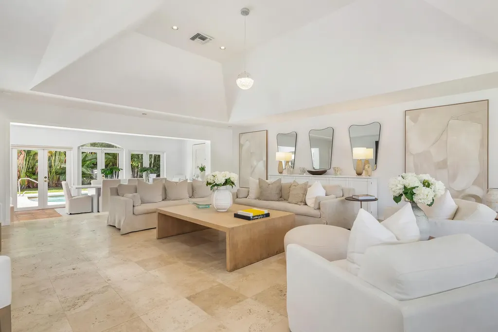 235 Ocean Terrace Palm Beach FL 33480