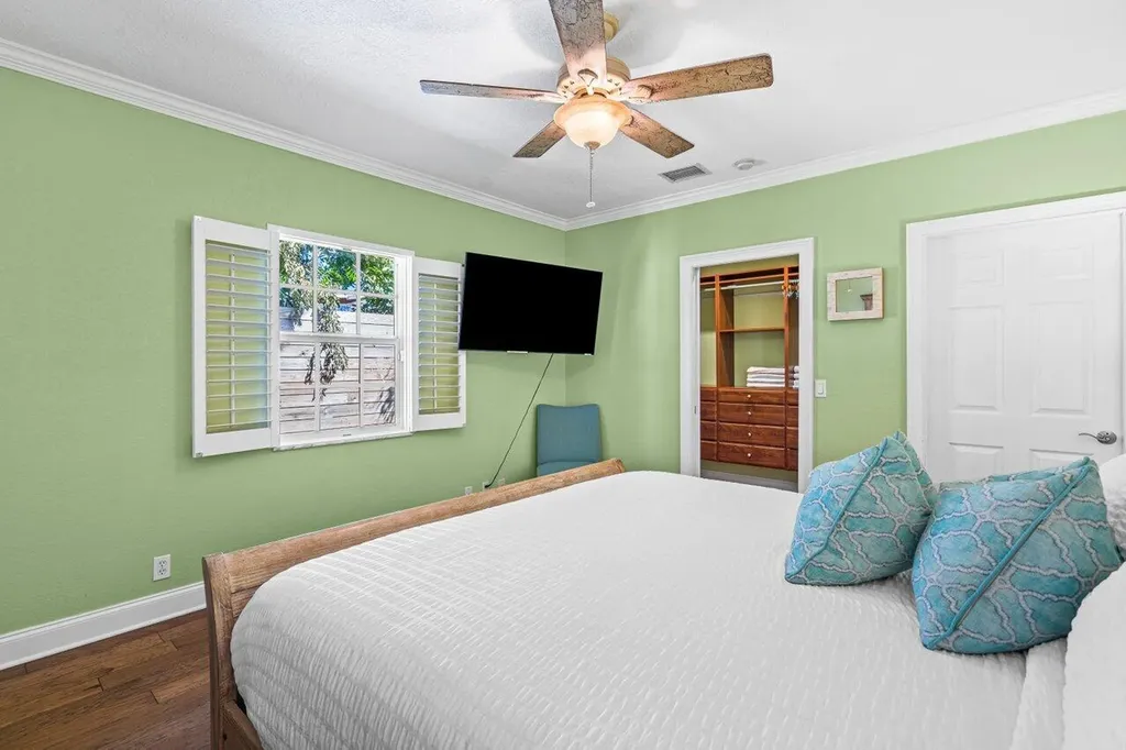 520 NE 3rd Avenue Delray Beach FL 33444