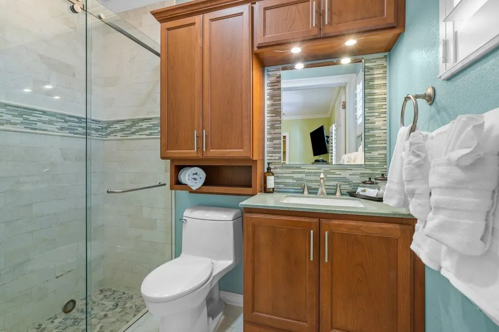 520 NE 3rd Avenue Delray Beach FL 33444