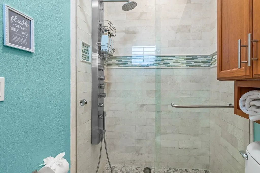 520 NE 3rd Avenue Delray Beach FL 33444