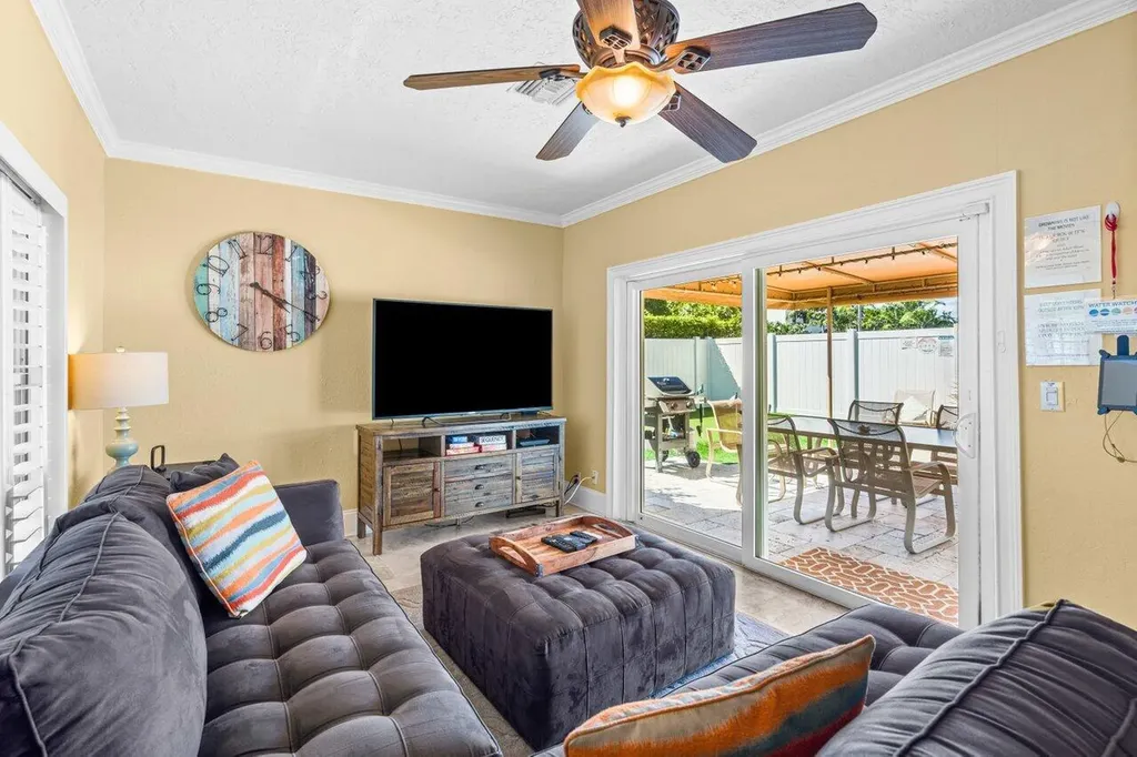520 NE 3rd Avenue Delray Beach FL 33444