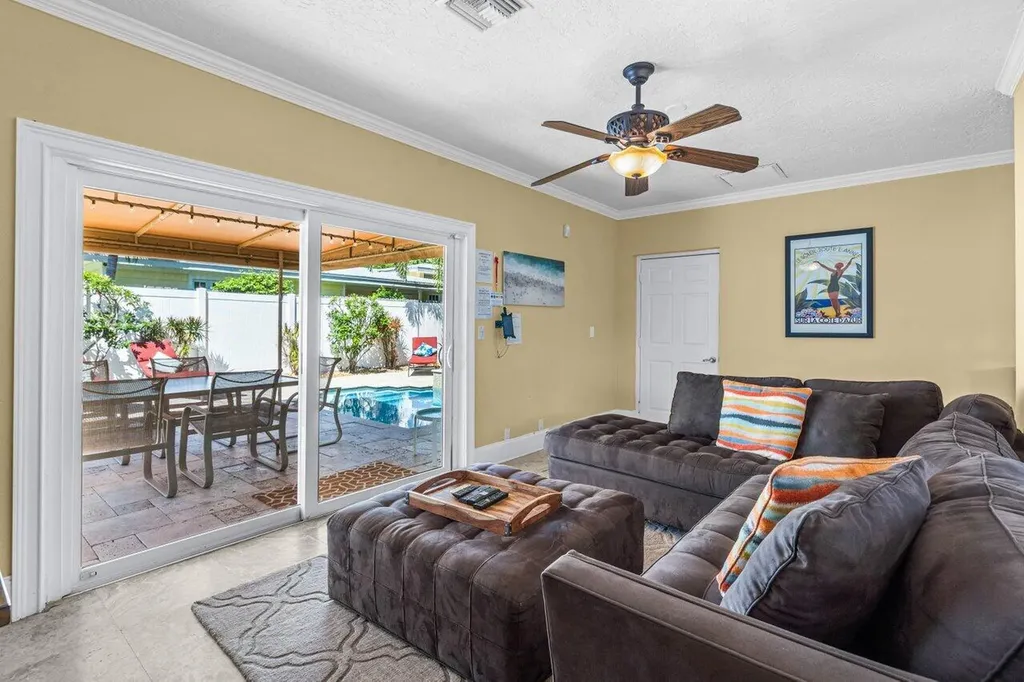 520 NE 3rd Avenue Delray Beach FL 33444