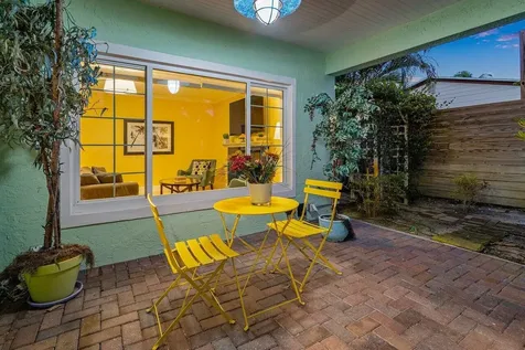 520 NE 3rd Avenue Delray Beach FL 33444
