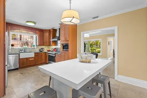 520 NE 3rd Avenue Delray Beach FL 33444