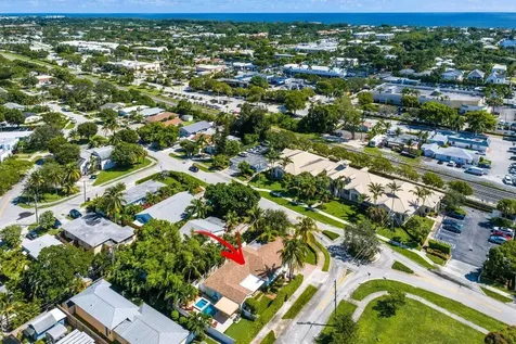 520 NE 3rd Avenue Delray Beach FL 33444