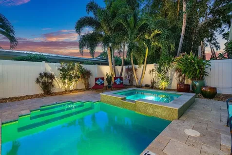520 NE 3rd Avenue Delray Beach FL 33444