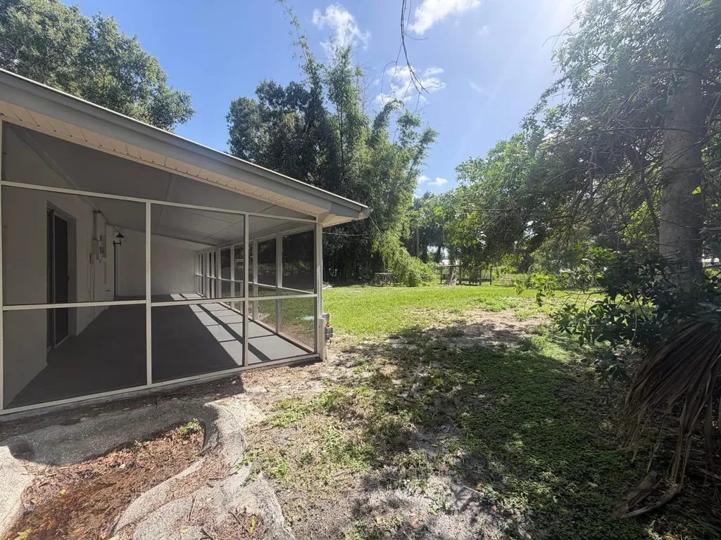 3032 NW 35th Avenue Okeechobee FL 34972