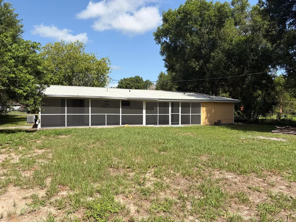 3032 NW 35th Avenue Okeechobee FL 34972