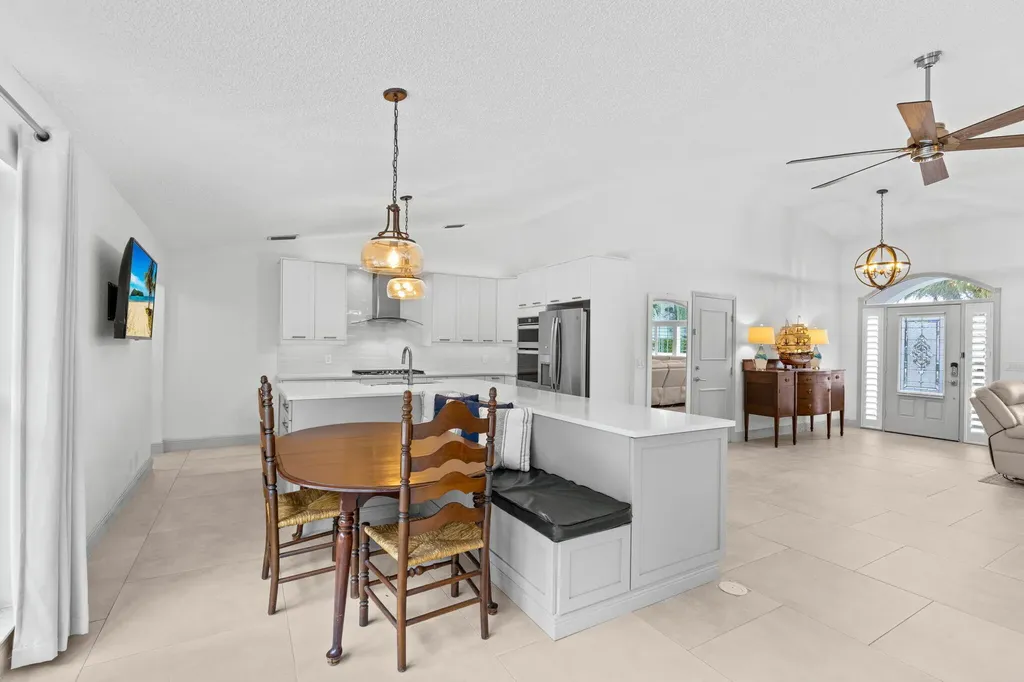 10223 Hunt Club Lane Palm Beach Gardens FL 33418