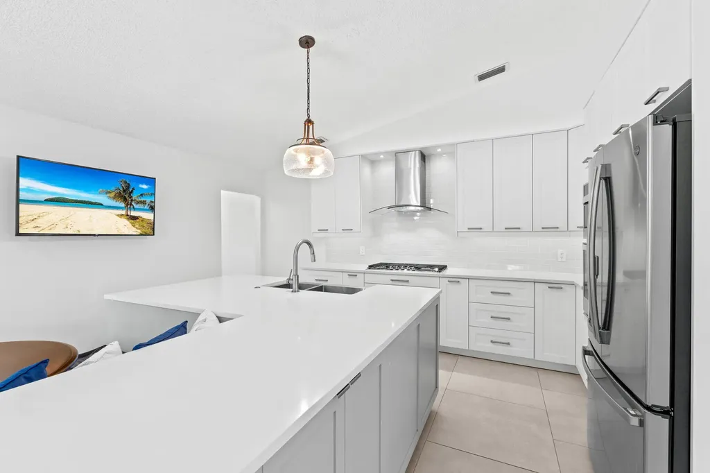 10223 Hunt Club Lane Palm Beach Gardens FL 33418