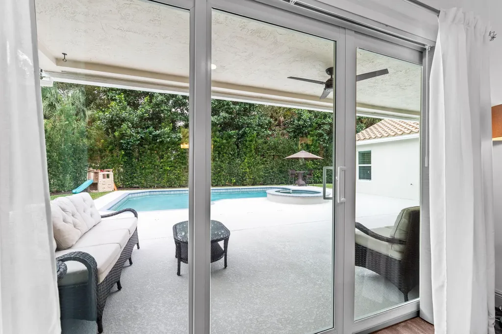 10223 Hunt Club Lane Palm Beach Gardens FL 33418