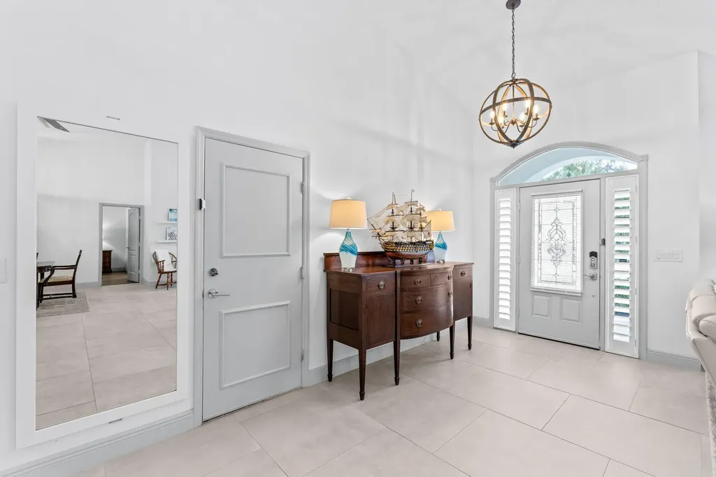 10223 Hunt Club Lane Palm Beach Gardens FL 33418