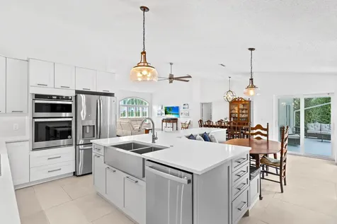 10223 Hunt Club Lane Palm Beach Gardens FL 33418