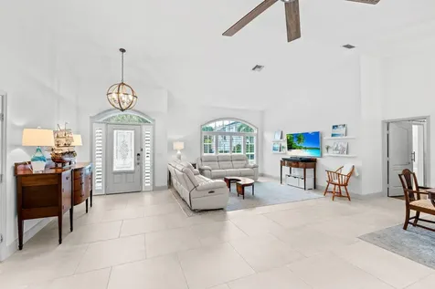 10223 Hunt Club Lane Palm Beach Gardens FL 33418